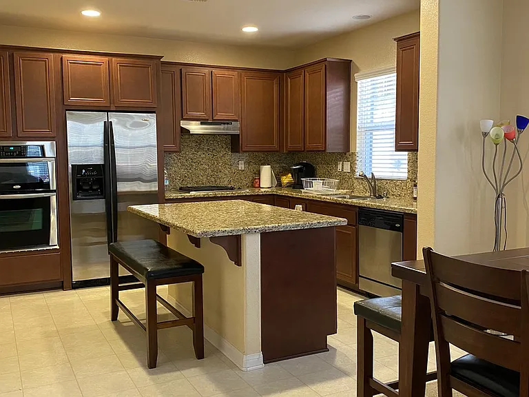 2136 Copper Leaf Ct — Photo 7
