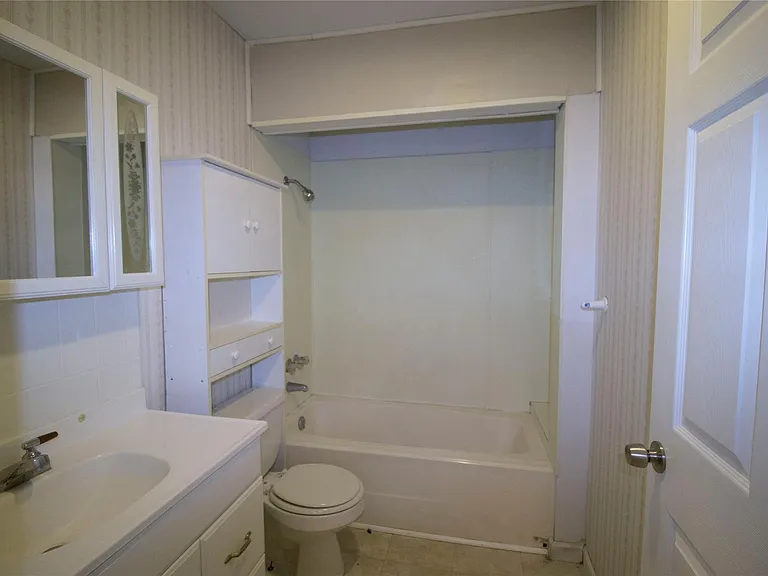 20 White Oak Dr #A — Photo 12