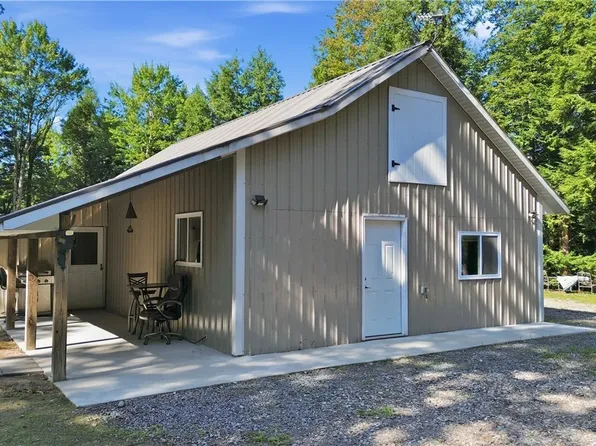 147 Sonny Ln, Dolgeville, NY 13329