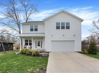 4760 Willow Rd, Zionsville, IN