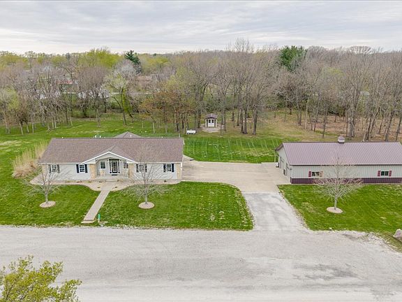 3rd image of 3275 Tohill Ln