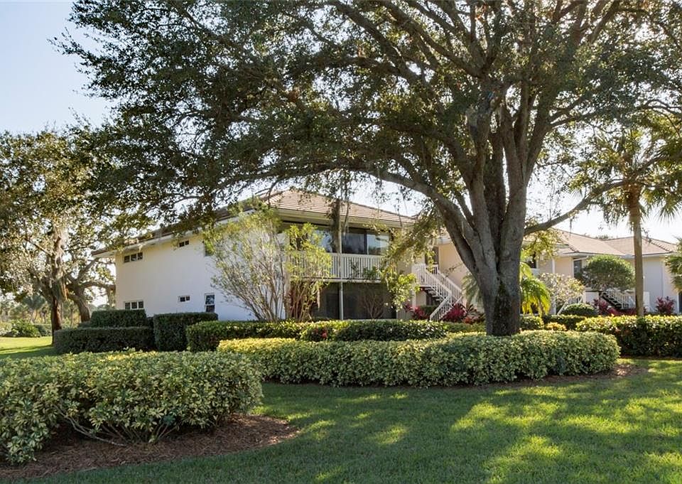 1st image of 4680 SW Parkgate Blvd #1-1