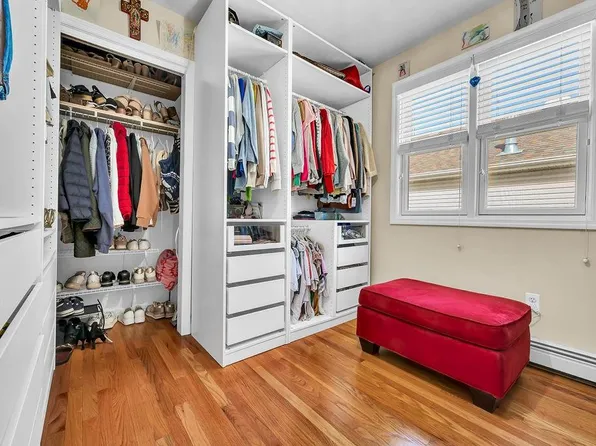 629 Marcy Avenue image 12 of 37