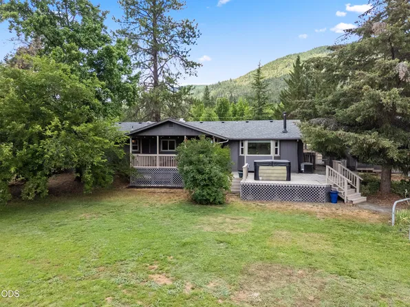 555 Grouse Creek Rd, Grants Pass, OR 97526
