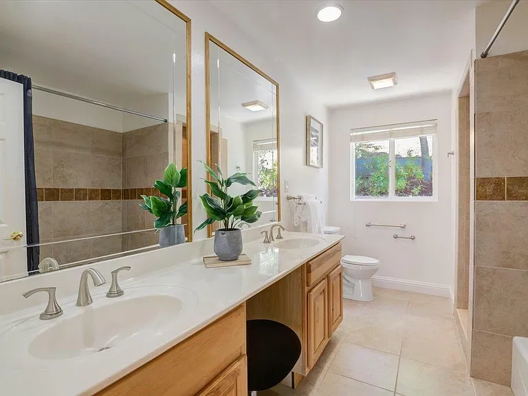 1239 Talbryn Dr — Photo 31