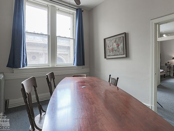 2nd image of 13 W Beverley St #15183298