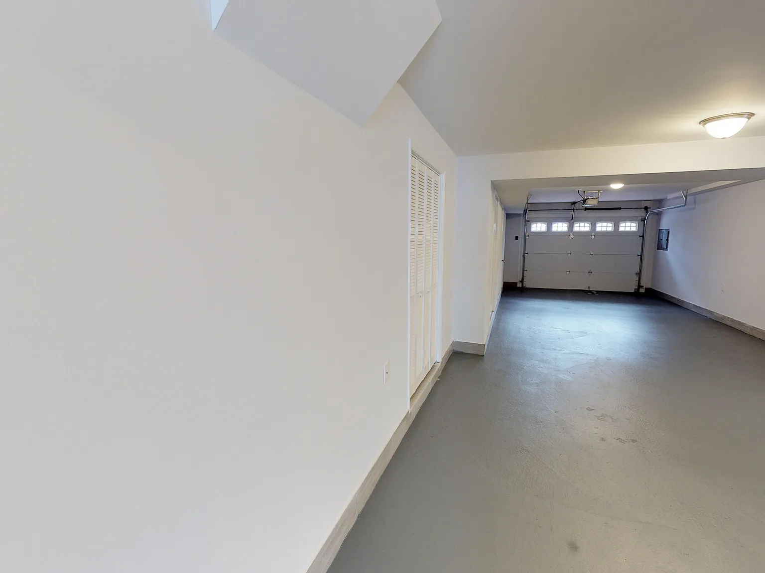 4 bed, $3,400 — Photo 4
