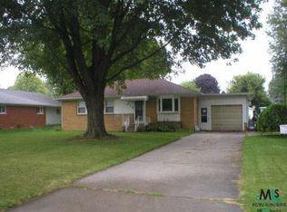612 Cloverlawn St, East China, MI