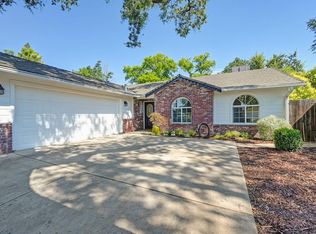5975 Oak St, Loomis, CA 95650