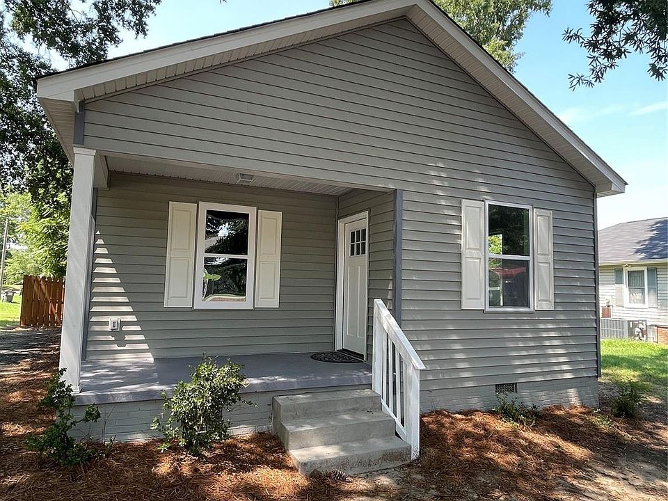 1st image of 601 W Round St