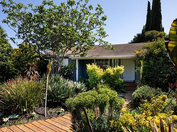 2nd image of 2336 Palo Verde Ave