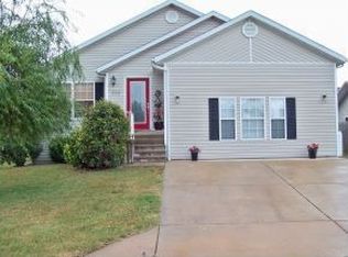 235 Eagle Dr, Forsyth, MO 65653