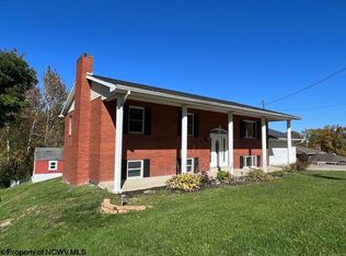 9 Edwin St, Morgantown, WV 26501