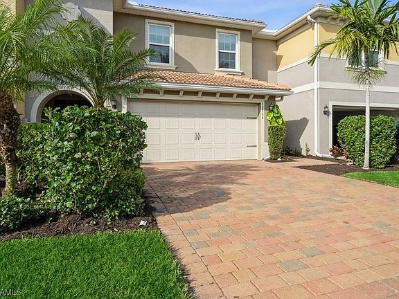 3rd image of 12566 Laurel Cove Dr