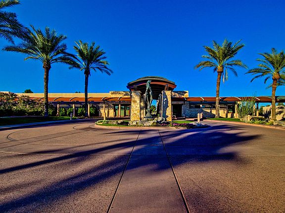 4th image of 3800 S Cantabria Cir Unit 1059