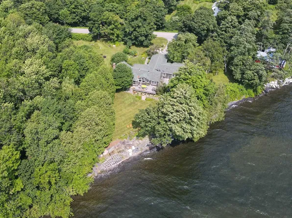 70 East Shore North, Grand Isle, VT 05458