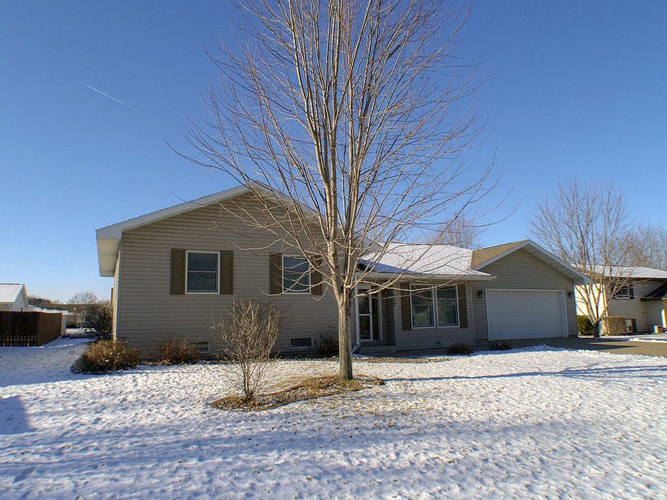 512 Amanda Ct.
