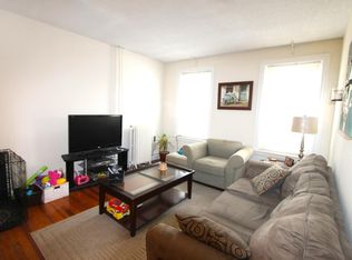 8422 Germantown Ave APT 2A, Philadelphia, PA 19118