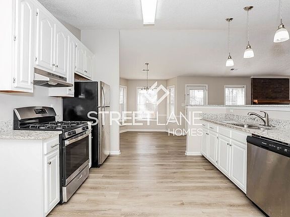 5th image of 180 Daileys Plantation Dr