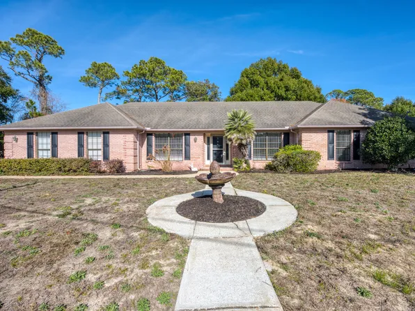 3 Neptune Dr, Mary Esther, FL 32569