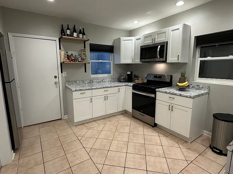4621 S Archer Ave #1 — Photo 13
