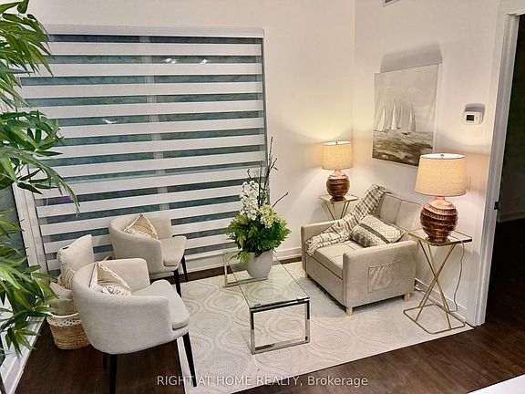 4th image of 10 Park Lawn Rd #522