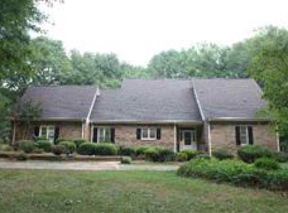 2nd image of 1090 Twin Pines Dr
