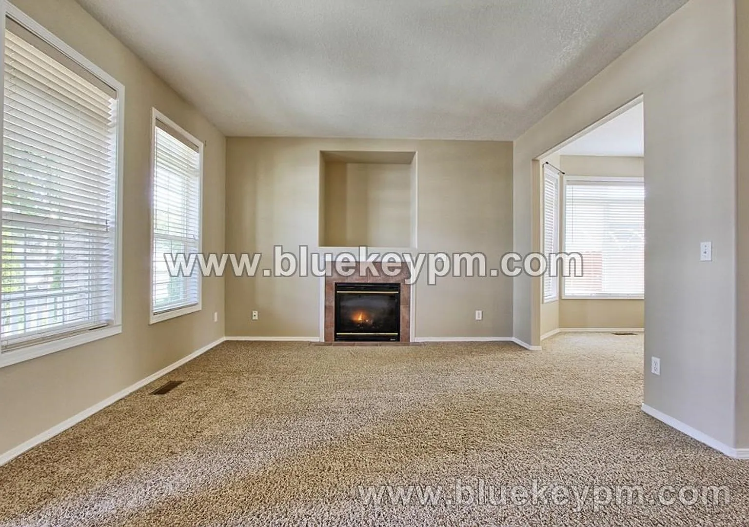 Battle Ground Home with 4 Bed, 2.5 Bath and Den/Office — Photo 3