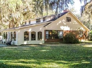 1533 Philips Manor Rd, Fernandina Beach, FL 32034
