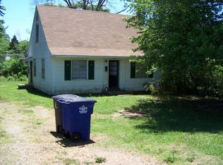 1104 Charles St, Winston Salem, NC 27107