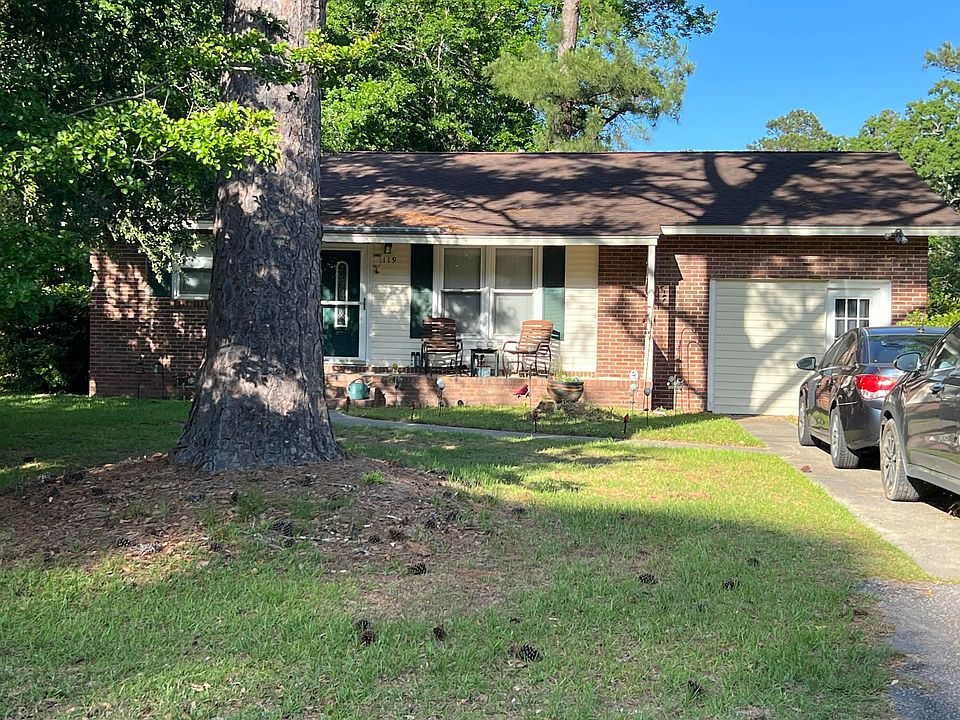 2nd image of 119 Oakdale Dr