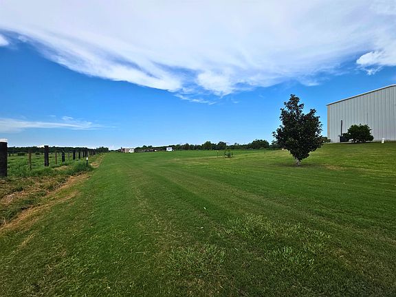 4th image of 17338 Highway 3235