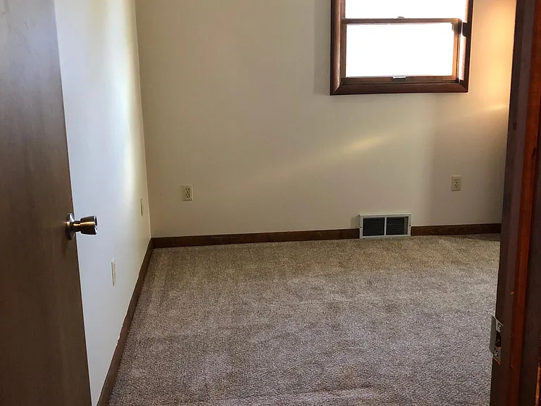 710 S Mountain Rd #2 — Photo 18