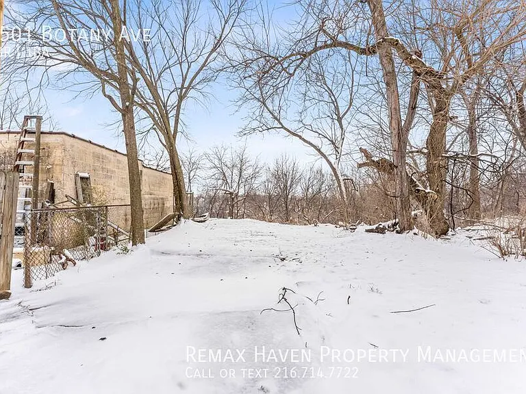 1501 Botany Ave — Photo 27