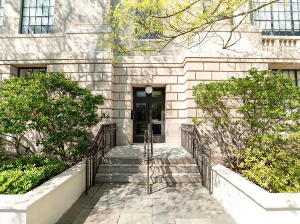 3 Chisolm St UNIT 201