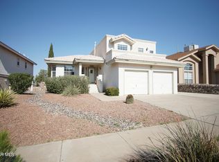 1405 Crown Ridge Dr, El Paso, TX 79912