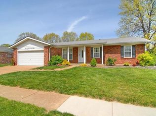 2743 Bee Tree Ln, Saint Louis, MO