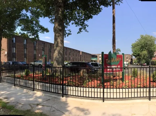 Maples, 303 Maple St APT 319, Springfield, MA 01105