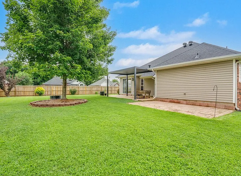 6820 Cutter Ct — Photo 19