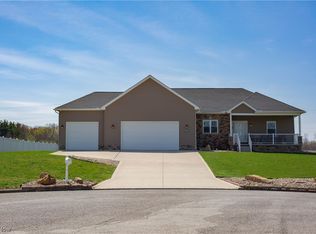 149 Cedars Dr, Poland, OH 44514