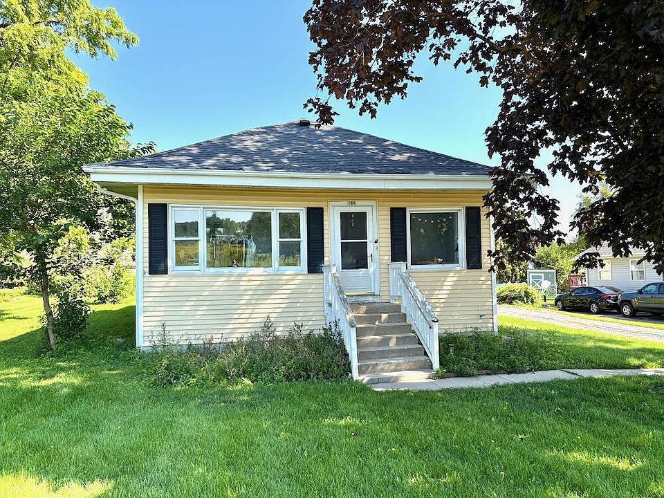 1st image of 164 Dewey AVENUE