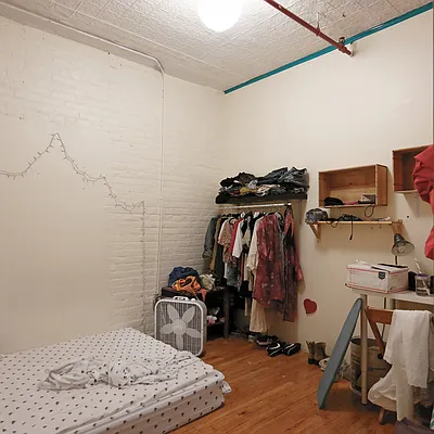 Rented by Nooklyn NYC LLC | media 103