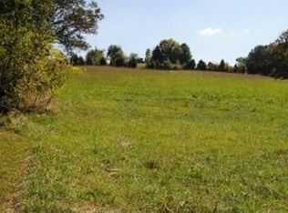 226 Tate Rd, Bluff City, TN 37618