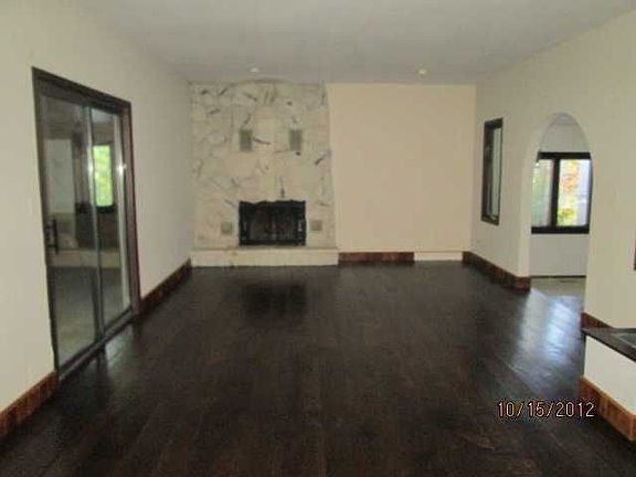 4th image of 38760 N Northwoods Dr