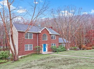 64 Westover Dr, Naugatuck, CT 06770