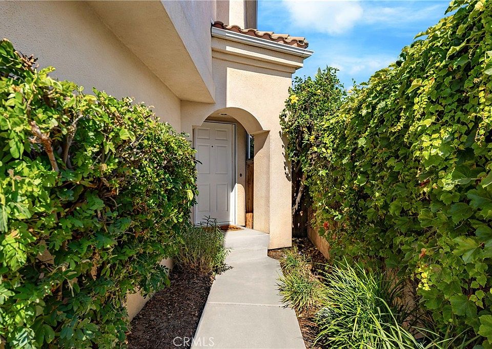 1st image of 1232 Mission Pl
