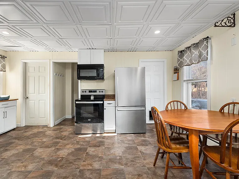 85 Summer St #1 — Photo 2