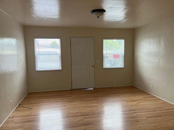 2nd image of 4056 Walnut Dr APT D