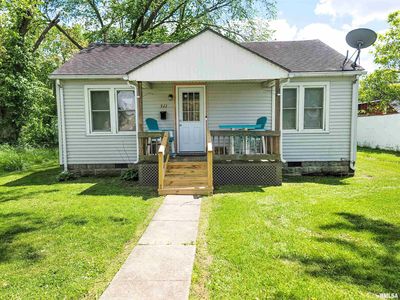 511 W 4th St, Flora, IL, 62839