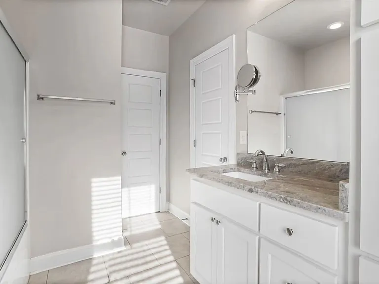 8123 Stonelake Ave — Photo 12